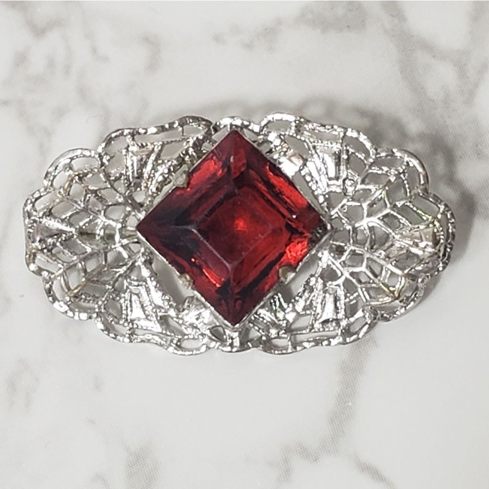VINTAGE Estate Sale Pin Silver Filigree & Glass Ruby Stone
